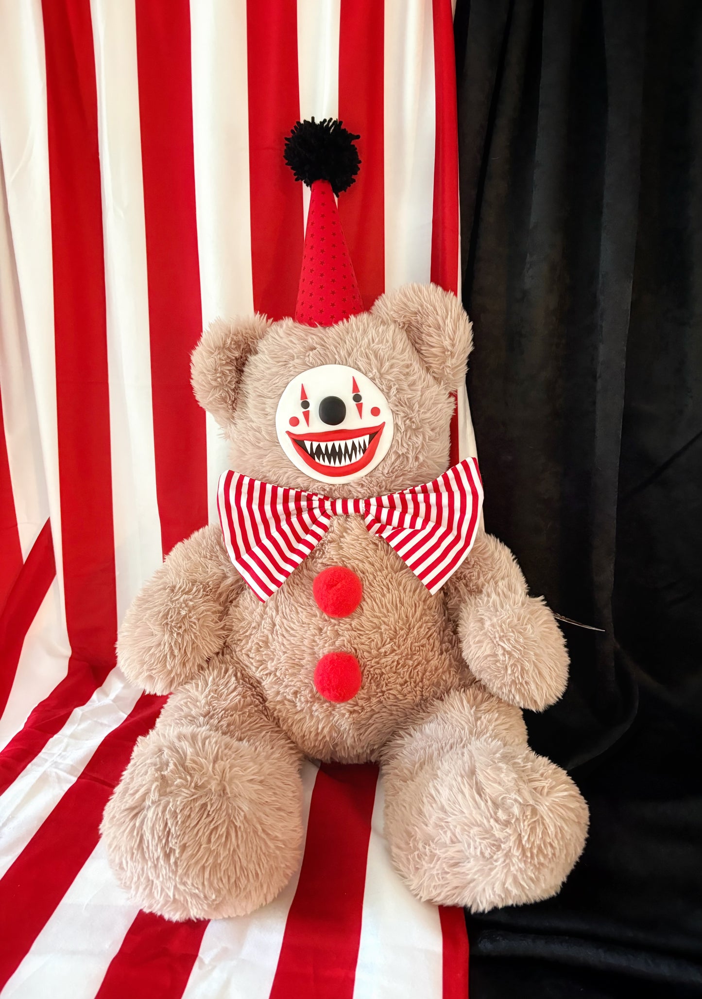 Giant Terror Bear