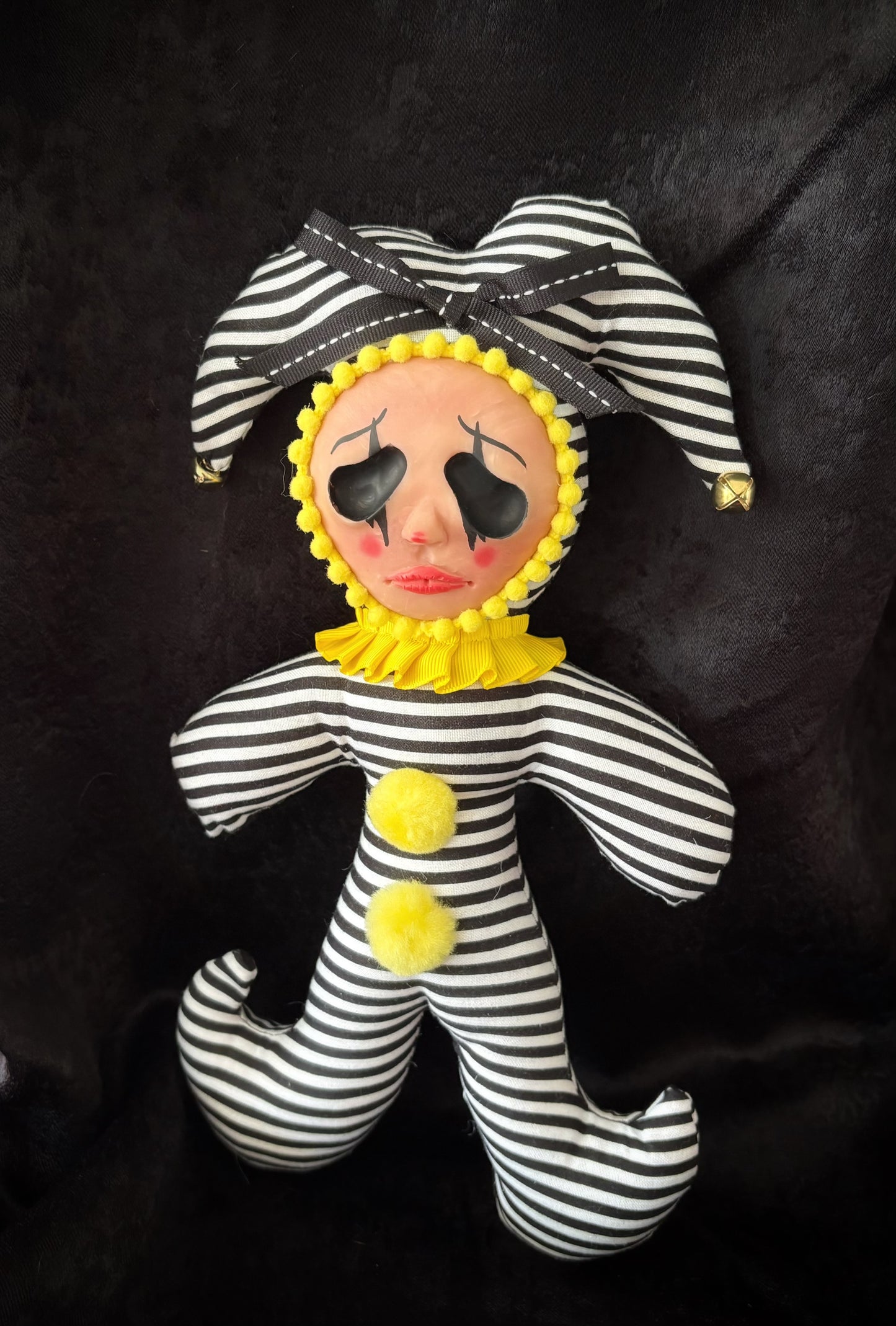 Black and White Striped Hollow Eyed Harlequin